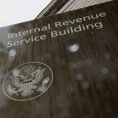 Waiting until the last minute to file your taxes? Here’s what the IRS recommends