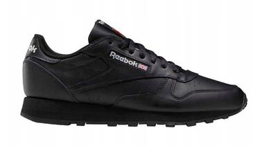 Nike, Adidas, Puma... las 10 zapatillas que se han presentado al Black Friday con un descuento increíble y que ahora no paran de venderse