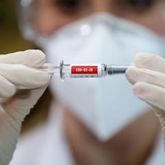La UE adelanta los plazos para la vacuna contra el coronavirus