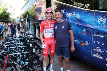 La mano de obra española que arropa al líder de La Vuelta