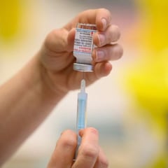 Vacunación a mayores de 18 años: ¿cuánto tengo que esperar si he pasado la COVID-19?