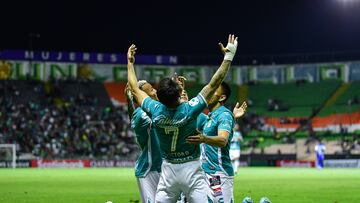   Victor Davila celebrates his goal 3-0 of Leon during the game Leon FC (MEX) vs Violette FC (HAI), corresponding to Quarterfinals first leg match of the 2023 Scotiabank Concacaf Champions League, at Nou Camp Leon Stadium, on April 04, 2023.
<br><br>
Victor Davila celebra su gol 3-0 de Leon durante el partido Leon FC (MEX) vs Violette FC (HAI), correspondiente al partido de Ida de Cuartos de final de la Liga de Campeones Scotiabank Concacaf 2023, en el Estadio Nou Camp Leon, el 04 de Abril de 2023.