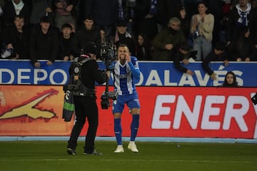 Su demarcación es en el centro del campo, pero ante el Athletic hizo de killer. Estuvo en el momento y el sitio adecuado para aprovechar el rechace de Unai Simón. 