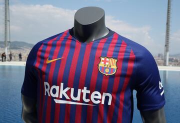 El Barça presenta la equipación para la temporada 2018/19