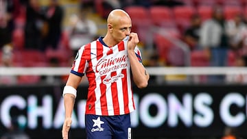 Chicharito explota con un fan, ¿cuál fue el motivo?