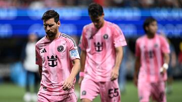 ATLANTA, GEORGIA - JUNE 29: Lionel Messi of Internacional CF Miami reacts with disappointment during the FIFA Club World Cup 2025 round of 16 match between Paris Saint-Germain and Inter Miami CF at Mercedes-Benz Stadium on June 29, 2025 in Atlanta, Georgia. (Photo by Image Photo Agency/Getty Images)
