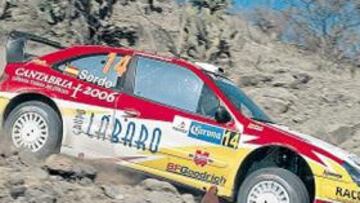 <b>A POR TODAS. </b>Dani Sordo va a darlo todo para arrebatar a Stohl el tercer puesto.