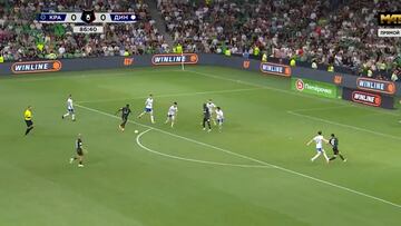 Potencia y velocidad: Así fue el golazo de Jhon Córdoba en Rusia