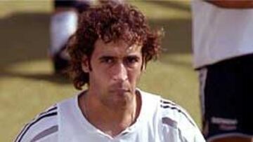 <b>SIN CONFIARSE.</B> Raúl asegura que donde el Madrid debe demostrar su superioridad sobre el Wisla es dentro del campo.