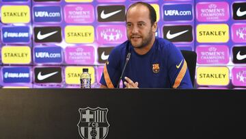 Lluís Cortés, entrenador del Barça.