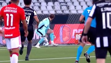 Lo bueno, su equipo terminó ganando 3-1 a Inter.