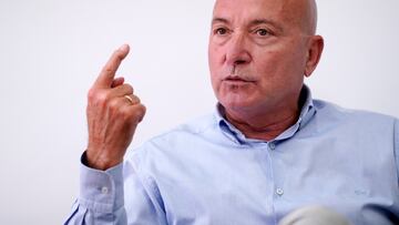 López Nieto, para As.