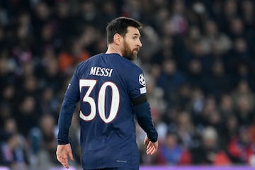 Messi during the first leg of the UEFA Champions League round of 16 match between Paris Saint-Germain and Bayern Munich.