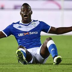 Triste final para Balotelli en Brescia: despedido