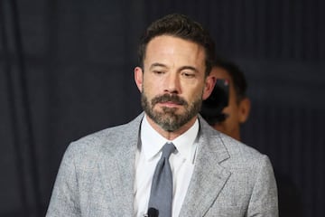 Ben Affleck se convirtió en uno de los mayores enemigos del casino debido a las numerosas trampas que ejerció en estos establecimientos, que le prohibieron la entrada. El actor estadounidense sufrió graves pérdidas en partidas de póker superiores al medio millón de dólares. Esta situación le obligó a ponerse en manos de profesionales para resolver este problema, pero años más tarde tuvo una nueva recaída. 