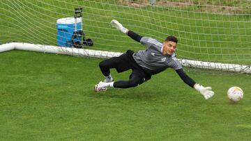 +++++++++ durante el entrenamiento de la SD Ponferradina en el campo anexo de El Toralin en Ponferrada foto Luis de la Mata