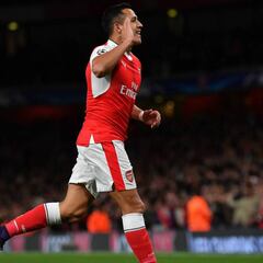 Alexis Sánchez sigue sumando marcas y llega a 600 partidos