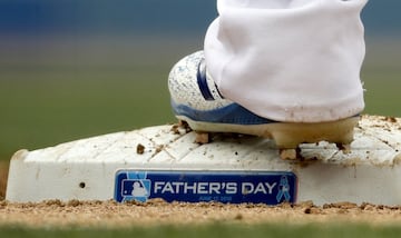 La MLB se pinta de azul por el Father's Day