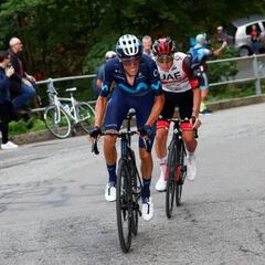 Enric Mas debutará en 2023 en la Vuelta a Andalucía