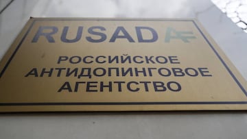 Placa de la sede de la Agencia Antidopaje de Rusia (RUSADA) en Moscú.