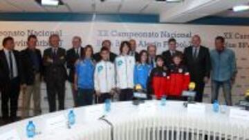 Se ha presentado la edici&oacute;n n&uacute;mero 20 del Campeonato Nacional Blue BBVA Alev&iacute;n F&uacute;tbol 7 que se disputar&aacute; entre los d&iacute;as siete y nueve de junio en Granada.