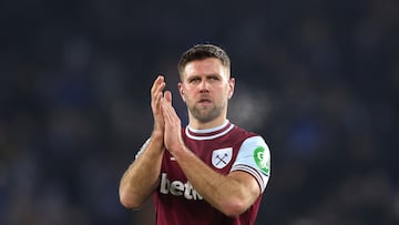 Oficial: Füllkrug por Giménez