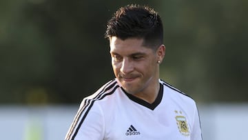 El seleccionador de la albiceleste tom&oacute; la decisi&oacute;n a pocas horas ya del partido ante Croacia, decisivo para superar el grupo, y su once sorprendi&oacute; a todos.