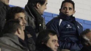 <b>ARLEQUINADO. </b>Ezequiel presenció el encuentro ante el Xerez en el palco de la Nova Creu Alta.