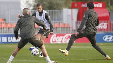 Llorente en el entrenamiento del Atl&eacute;tico