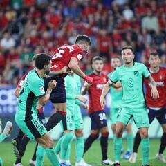 Osasuna prolonga su mala racha