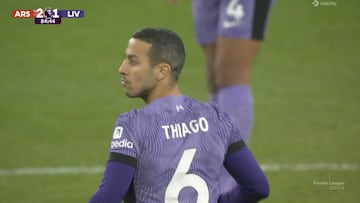 Thiago reaparece 284 días después