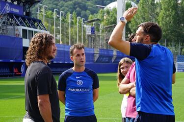 El Andorra contacta con Carles Puyol para ayudar en la direcci¨®n deportiva