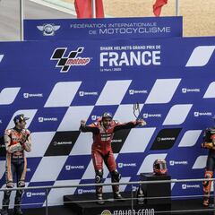 Sólo en 1976 hubo más pilotos en el podio a estas alturas