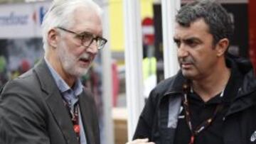 Brian Cookson y Javier Guill&eacute;n, en la Vuelta.