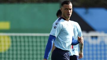 Raúl de Tomás, la principal novedad ante el Atlético