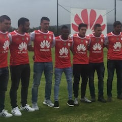 Santa Fe presenta sus 11 contrataciones para el 2016-II