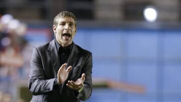 Mart&iacute;n Palermo, Uni&oacute;n Espa&ntilde;ola