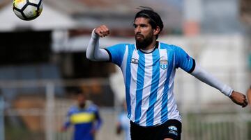 Estas son las 29 camisetas que ha vestido el 'Loco' Abreu