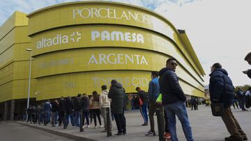 12/02/22 PARTIDO PRIMERA DIVISION
VILLARREAL CF - REAL MADRID
PANORAMICA ESTADIO DE LA CERAMICA
EXTERIOR TAQUILLA COLA SEGUIDORES