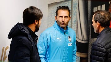 27/12/23 ESTADIO DE MESTALLA PUERTAS ABIERTAS
ENTRENAMIENTO DEL VALENCIA  
RUBEN BARAJA