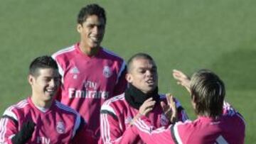 Ancelotti ya probó el once