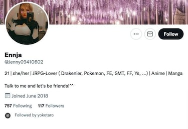 Convence a 22 ligues de Tinder de comprar Nier Automata y después les hace ghosting