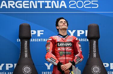 Marc Márquez en el podio. 