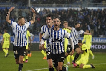 Rober Gonzlez jug recientemente cedido en el Alavs, con el que ascendi a Primera Divisin.