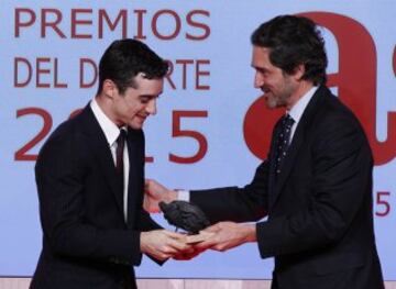 Javier Fernández campeón del mundo patinaje sobre hielo recibe el Premio AS del deporte
