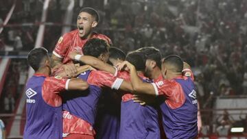 Racing Club sigue sin ganar en el torneo y Argentinos sacó pecho en el Diego Maradona