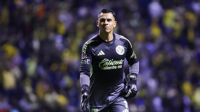 Regreso complicado: Luis Ángel Malagón vuelve a CDMX después de su cirugía en Guadalajara