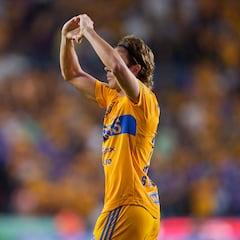 Golazo de Sebastián Córdova empató el Clásico Regio