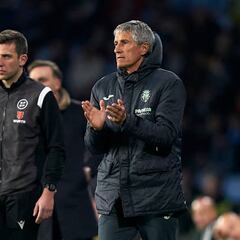 Quique Setién: “Estoy contento con el empate porque no lo merecíamos”