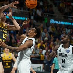 El Tenerife sufre para ganar el primer partido ante el Derthona